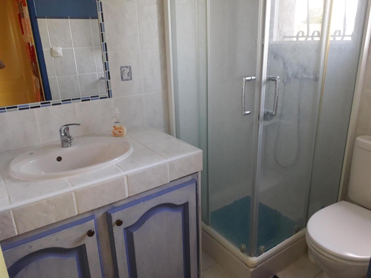 Bed and Breakfast Lauriers Roses Puisserguier Экстерьер фото
